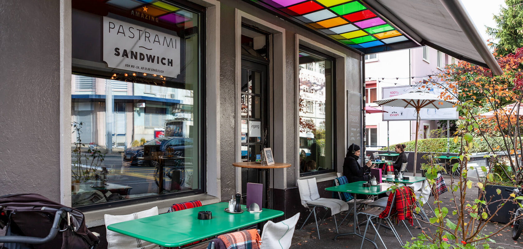 Am Schaffhauserplatz Zürich Cafe